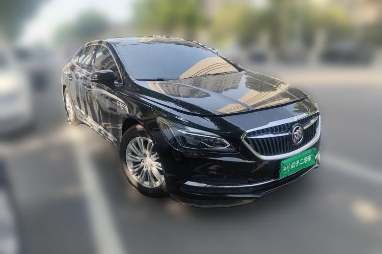 Used Buick LaCrosse 2016 20T Elite Edition Front Right 45 Deg