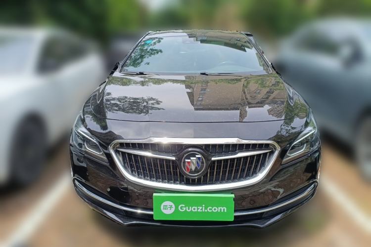 Used Buick LaCrosse 2016 28T Luxury Version Front
