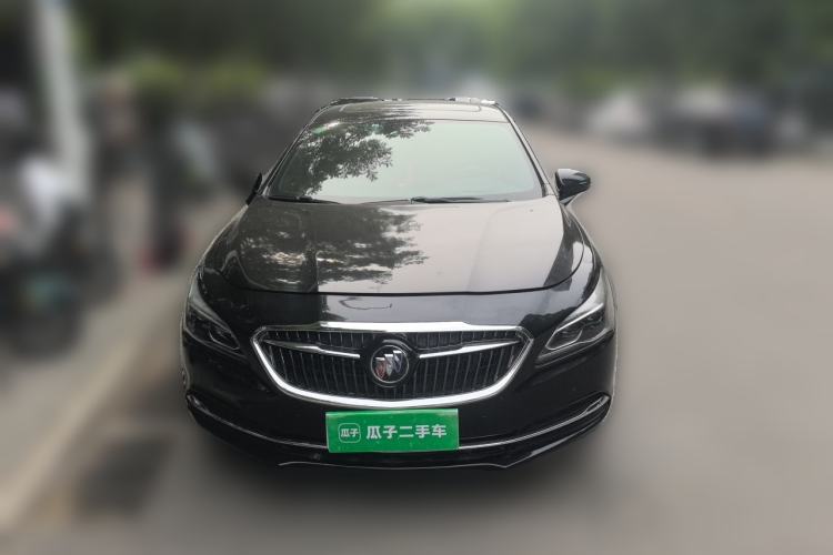 Used Buick LaCrosse 2016 28T Luxury Version Front