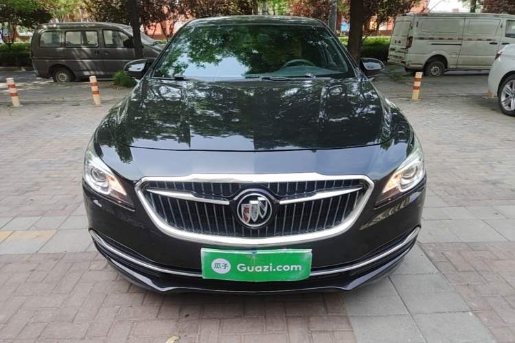 Used Buick LaCrosse 2016 28T Premium Edition Front