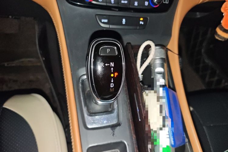 Used Buick LaCrosse 2016 20T Elite Edition Gear Lever