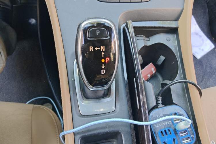 Used Buick LaCrosse 2016 28T Luxury Version Gear Lever