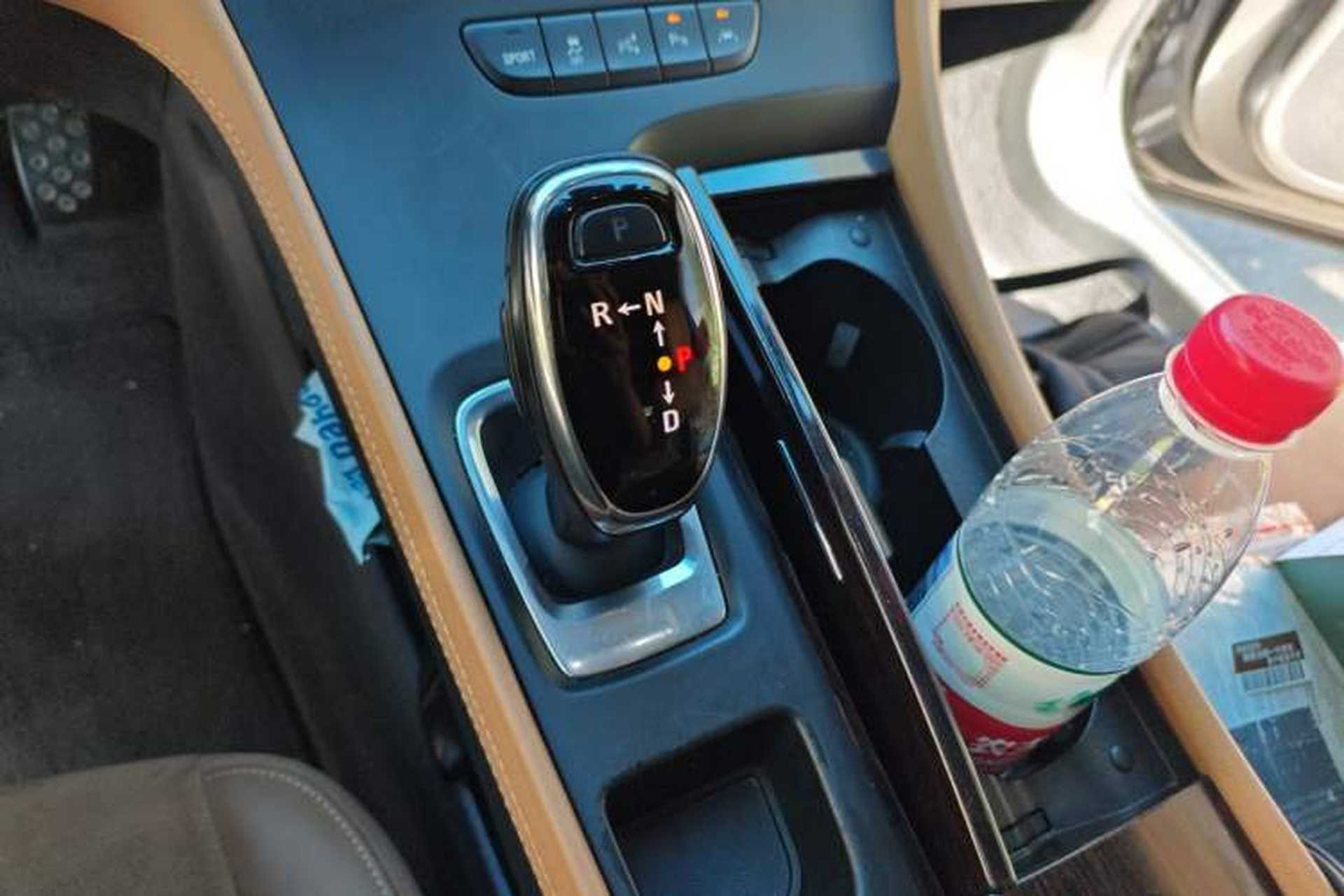 Used Buick LaCrosse 2016 28T Luxury Version Gear Lever