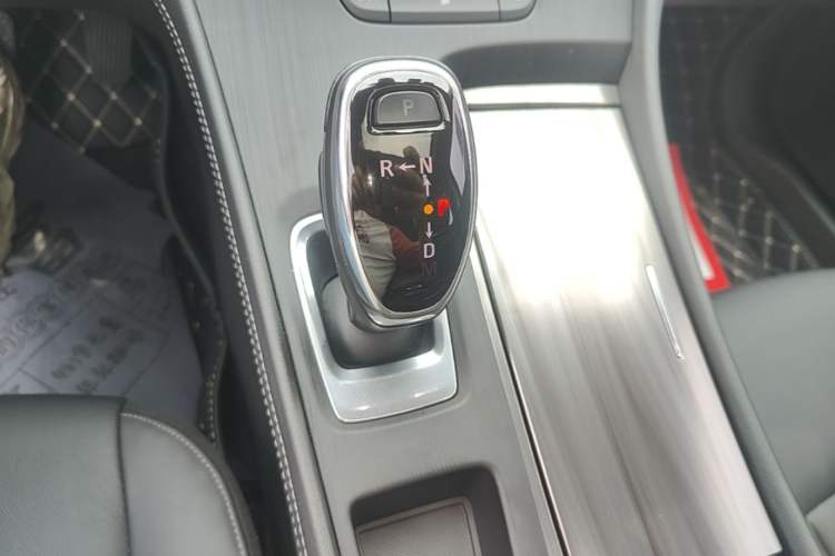 Used Buick LaCrosse 2016 20T Elite Edition Gear Lever