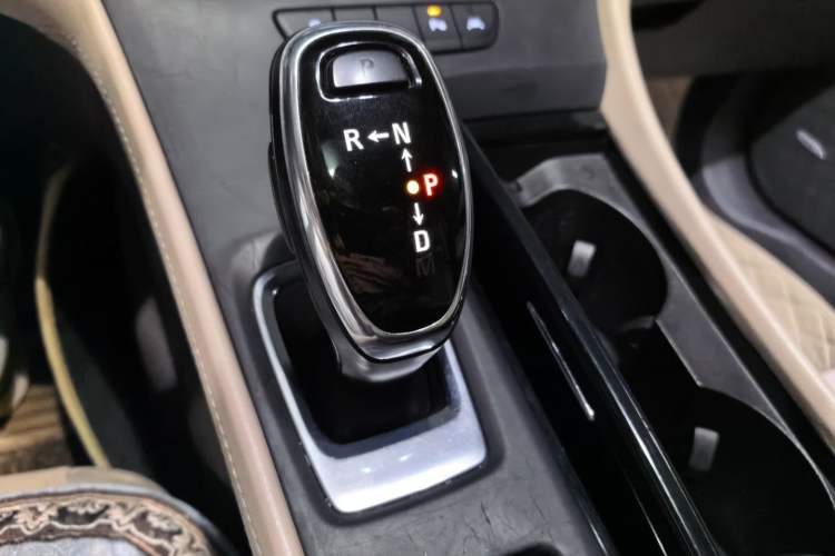 Used Buick LaCrosse 2016 30H Luxury Version Gear Lever