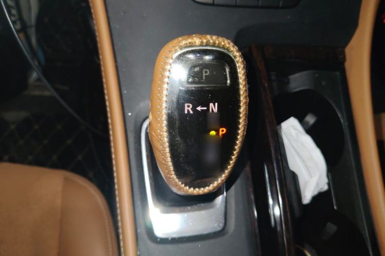 Used Buick LaCrosse 2016 20T Luxury Model Gear Lever