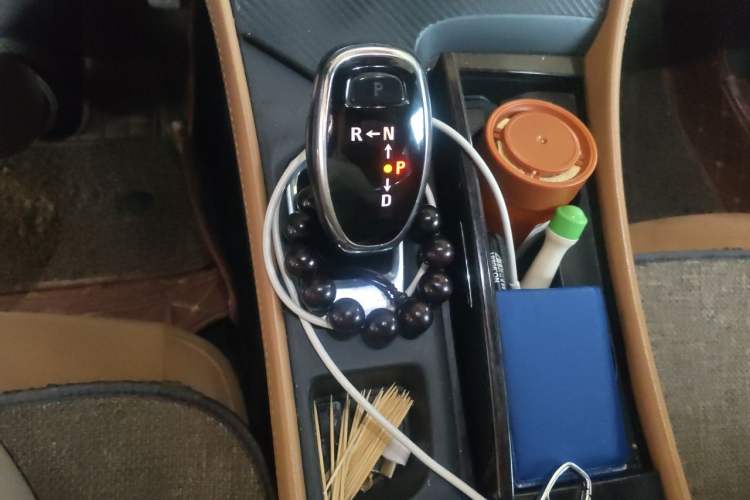 Used Buick LaCrosse 2016 20T Luxury Model Gear Lever