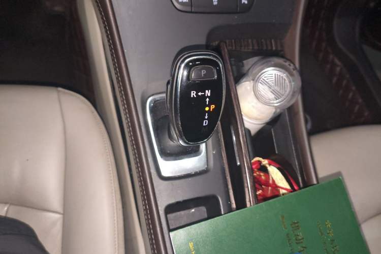 Used Buick LaCrosse 2016 20T Leading Model Gear Lever