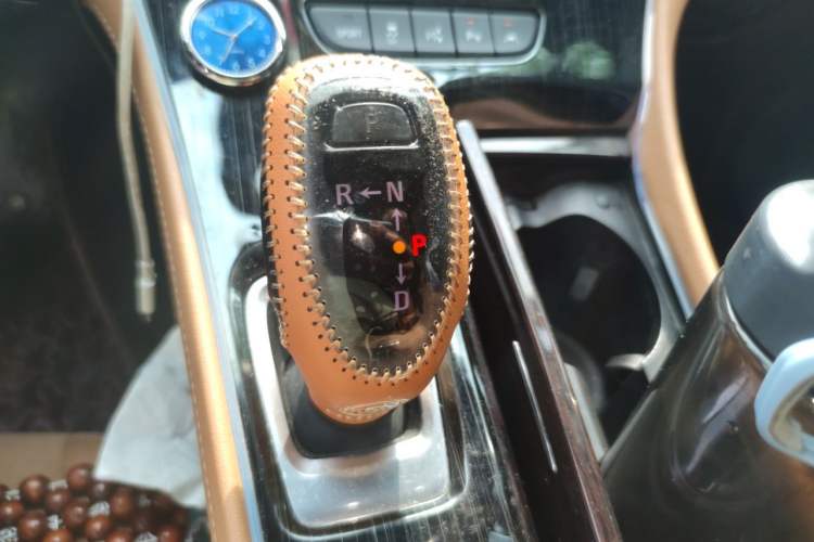 Used Buick LaCrosse 2016 20T Luxury Model Gear Lever