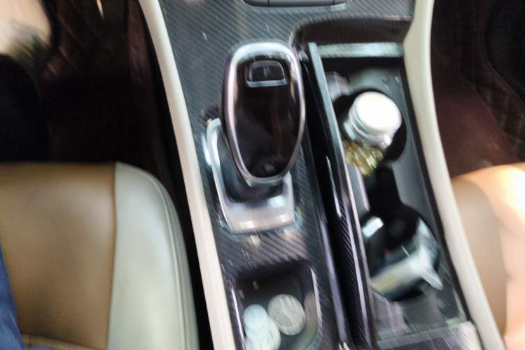 Used Buick LaCrosse 2016 30H Elite Edition Gear Lever