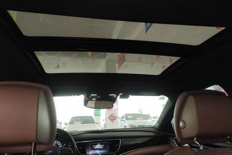 Used Buick LaCrosse 2016 20T Luxury Model Headliner