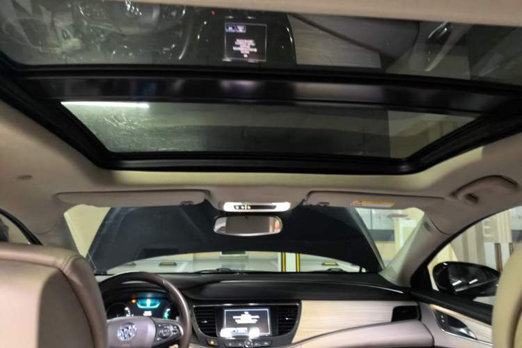 Used Buick LaCrosse 2016 30H Luxury Version Headliner