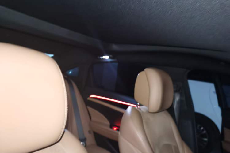 Used Buick LaCrosse 2016 28T Flagship Model Headliner
