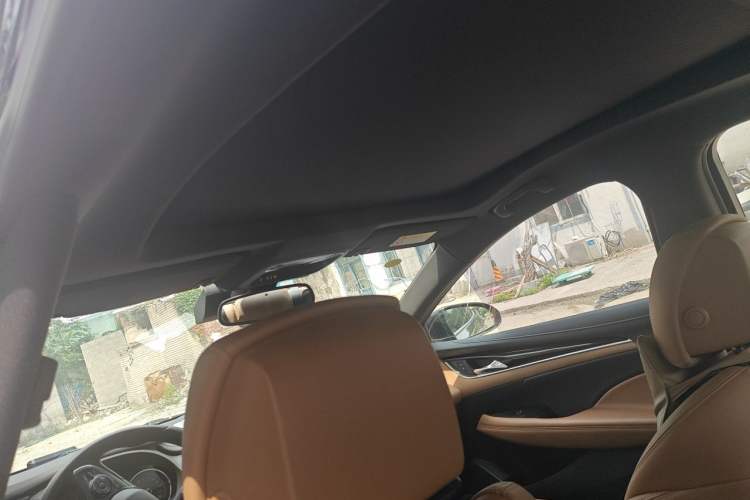 Used Buick LaCrosse 2016 28T Premium Edition Headliner