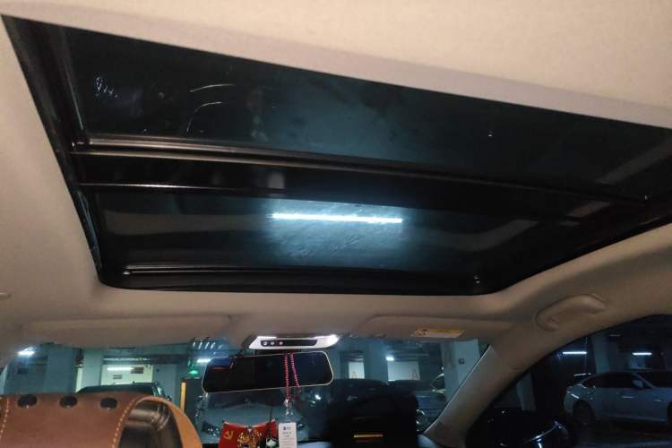 Used Buick LaCrosse 2016 Revised Version 28T Elite Edition Headliner