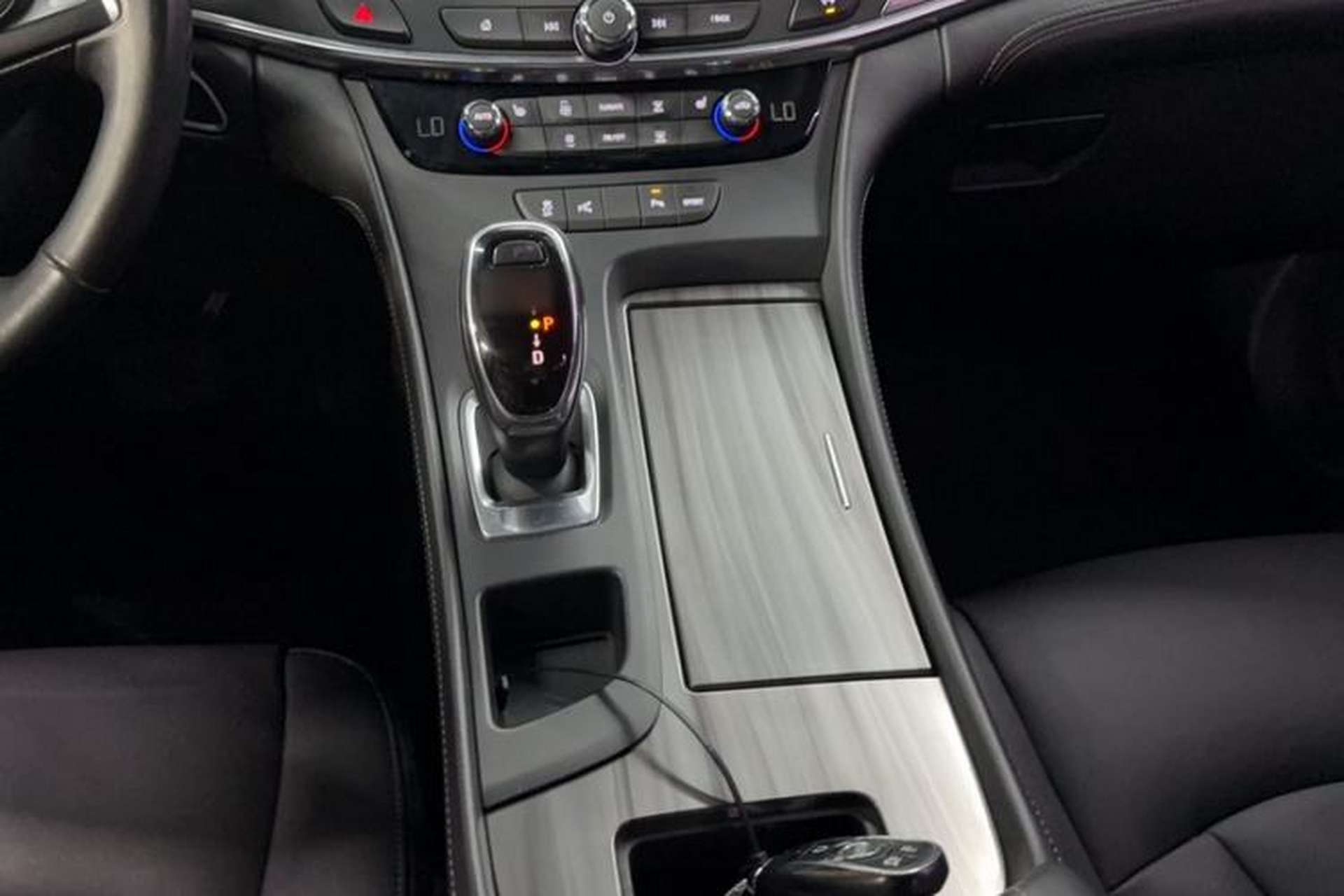 Used Buick LaCrosse 2016 Revised Version 28T Elite Edition Interior 1