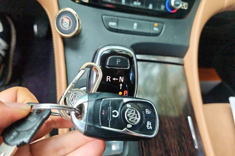 Used Buick LaCrosse 2016 20T Elite Edition Interior 1