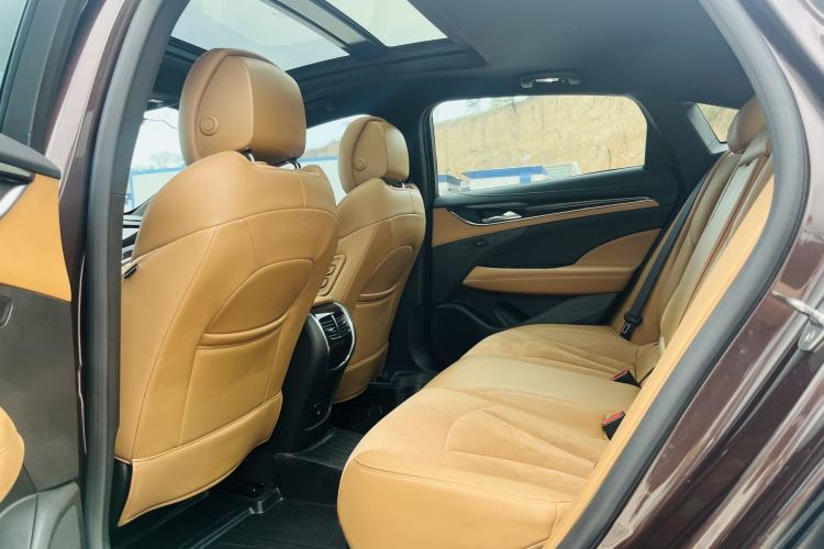 Used Buick LaCrosse 2016 28T Luxury Version Interior 3
