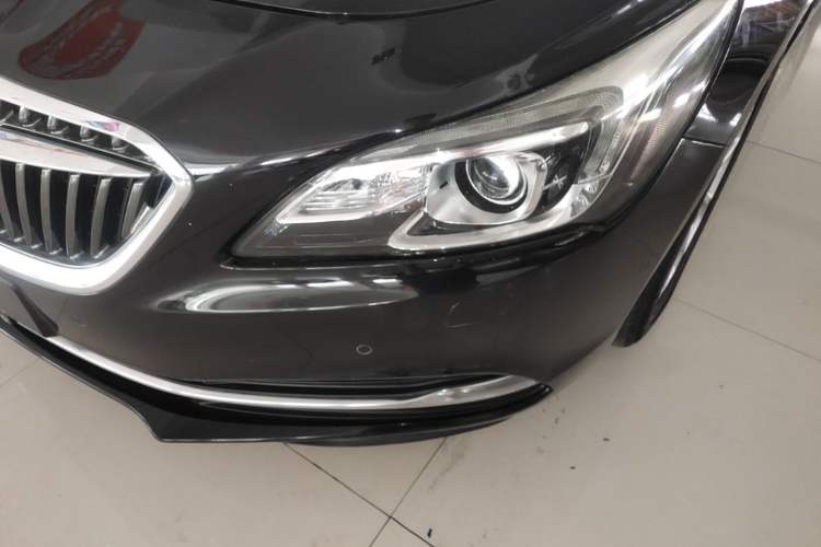Used Buick LaCrosse 2016 20T Luxury Model Left Front Headlight