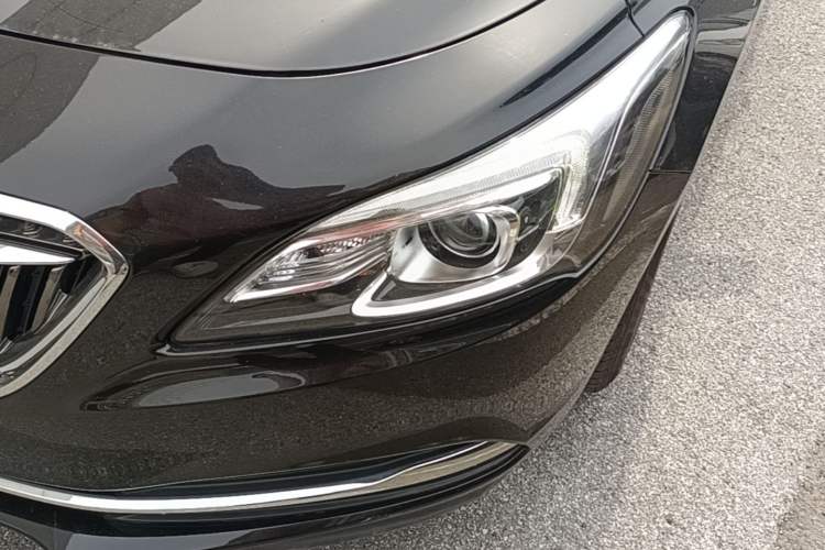 Used Buick LaCrosse 2016 Revised 20T Leading Edition Left Front Headlight