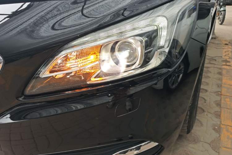 Used Buick LaCrosse 2016 20T Elite Edition Left Front Headlight