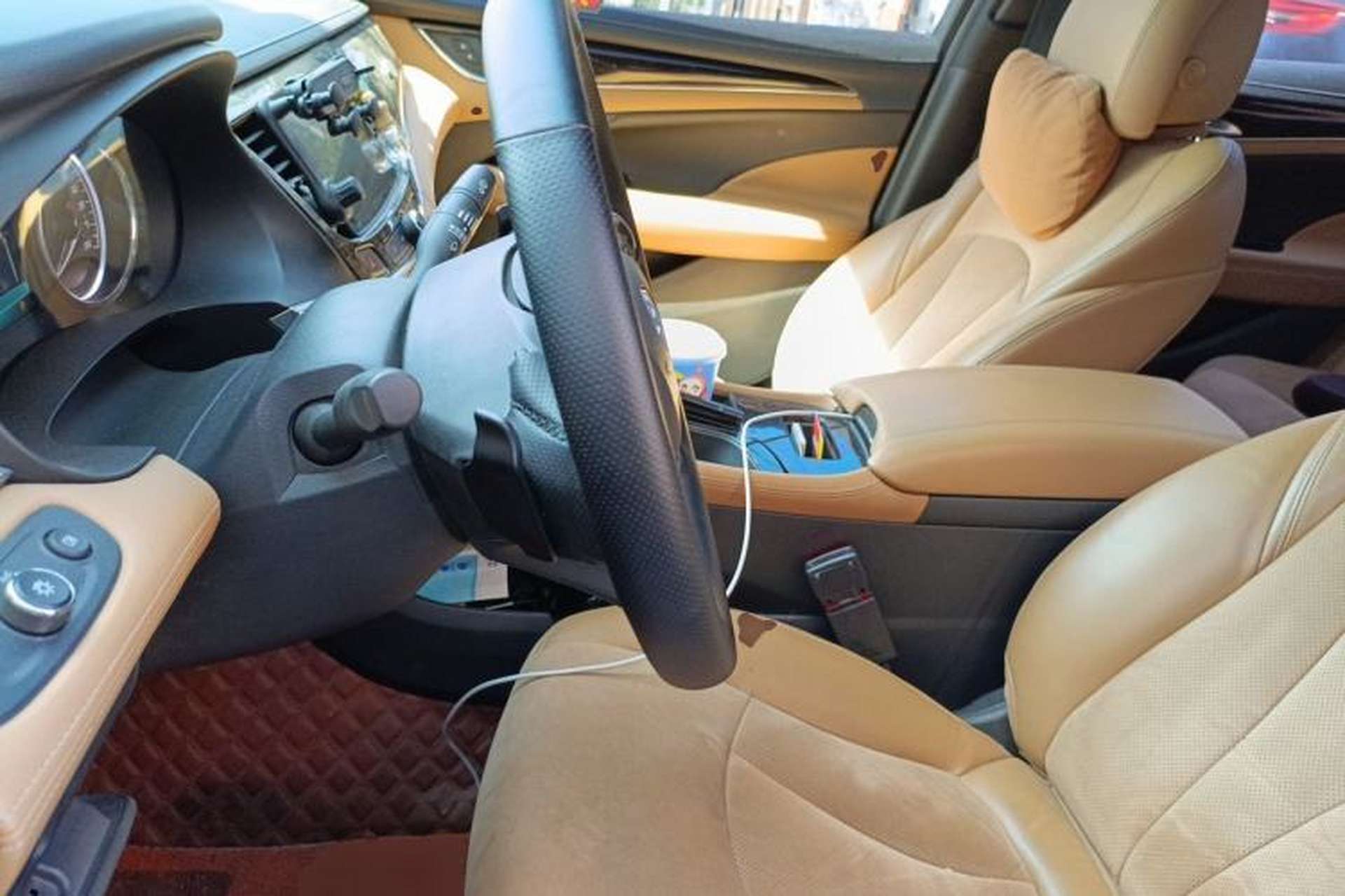 Used Buick LaCrosse 2016 28T Premium Edition Left Front Seat