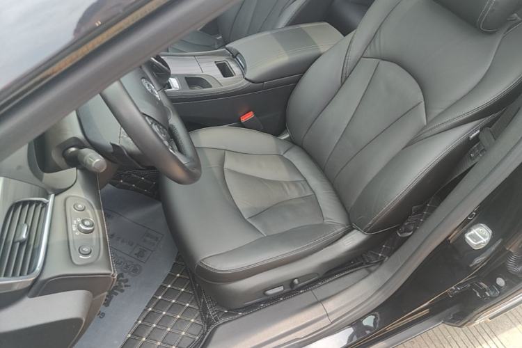 Used Buick LaCrosse 2016 20T Elite Edition Left Front Seat