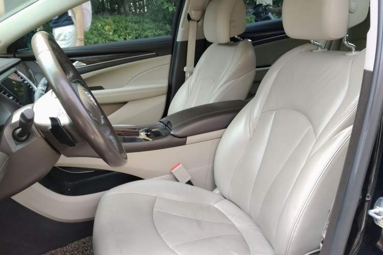 Used Buick LaCrosse 2016 20T Leading Model Left Front Seat