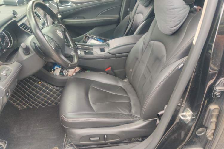 Used Buick LaCrosse 2016 Revised Version 28T Elite Edition Left Front Seat