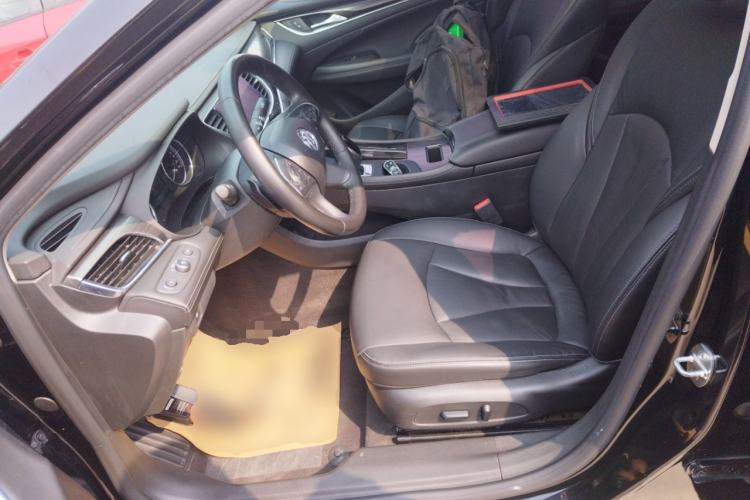 Used Buick LaCrosse 2016 20T Elite Edition Left Front Seat