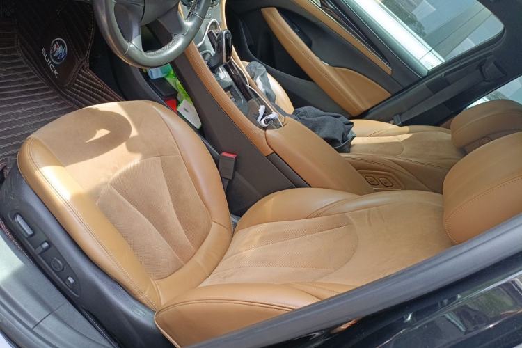 Used Buick LaCrosse 2016 28T Luxury Version Left Front Seat
