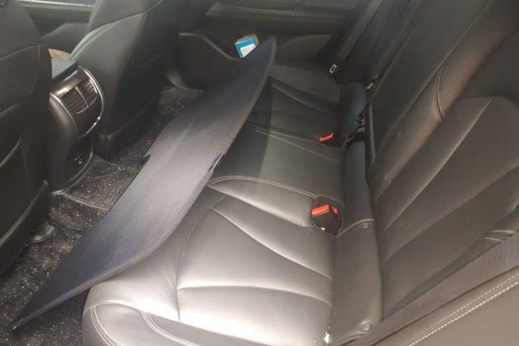 Used Buick LaCrosse 2016 Revised Version 28T Elite Edition Left Rear Seat