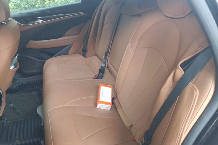 Used Buick LaCrosse 2016 20T Luxury Model Left Rear Seat