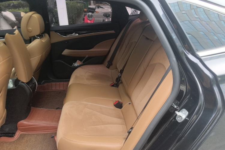 Used Buick LaCrosse 2016 28T Luxury Version Left Rear Seat
