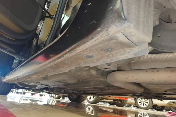 Used Buick LaCrosse 2016 Revised Version 28T Elite Edition Left Side Sill