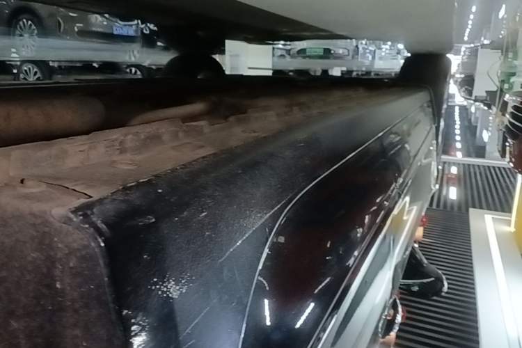 Used Buick LaCrosse 2016 20T Luxury Model Left Side Sill