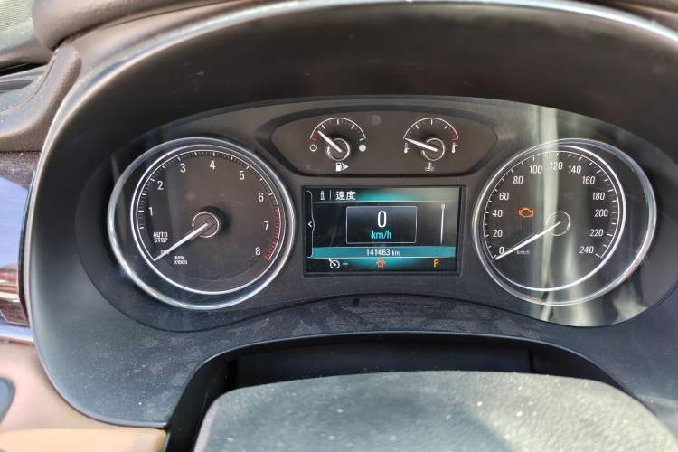 Used Buick LaCrosse 2016 20T Elite Edition Odometer Close Up