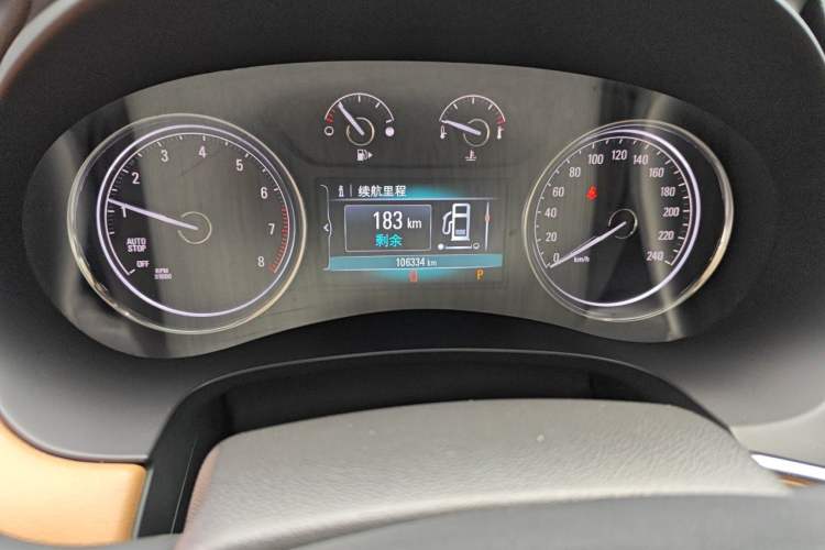 Used Buick LaCrosse 2016 20T Elite Edition Odometer Close Up