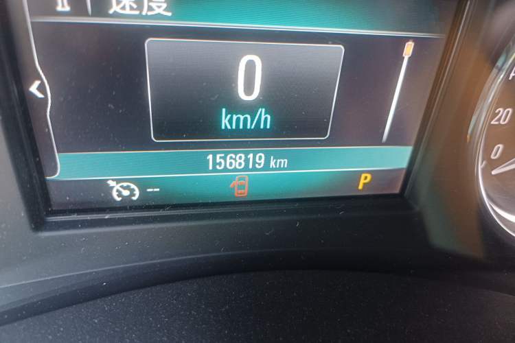 Used Buick LaCrosse 2016 20T Elite Edition Odometer Close Up