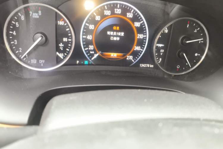 Used Buick LaCrosse 2016 20T Luxury Model Odometer Close Up