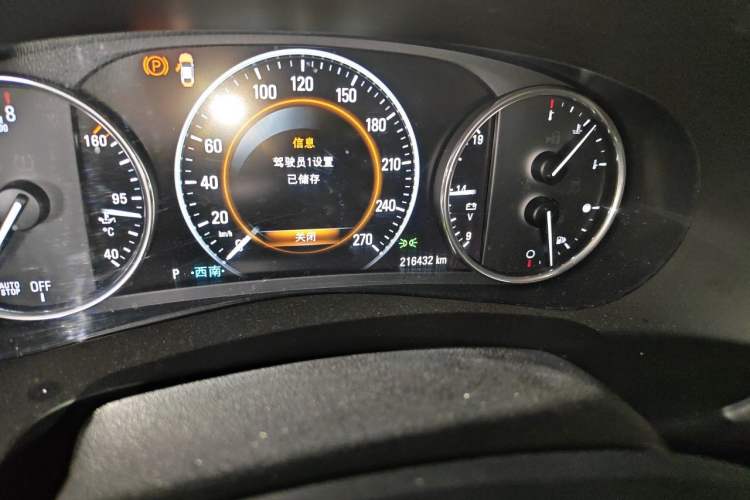 Used Buick LaCrosse 2016 20T Luxury Model Odometer Close Up