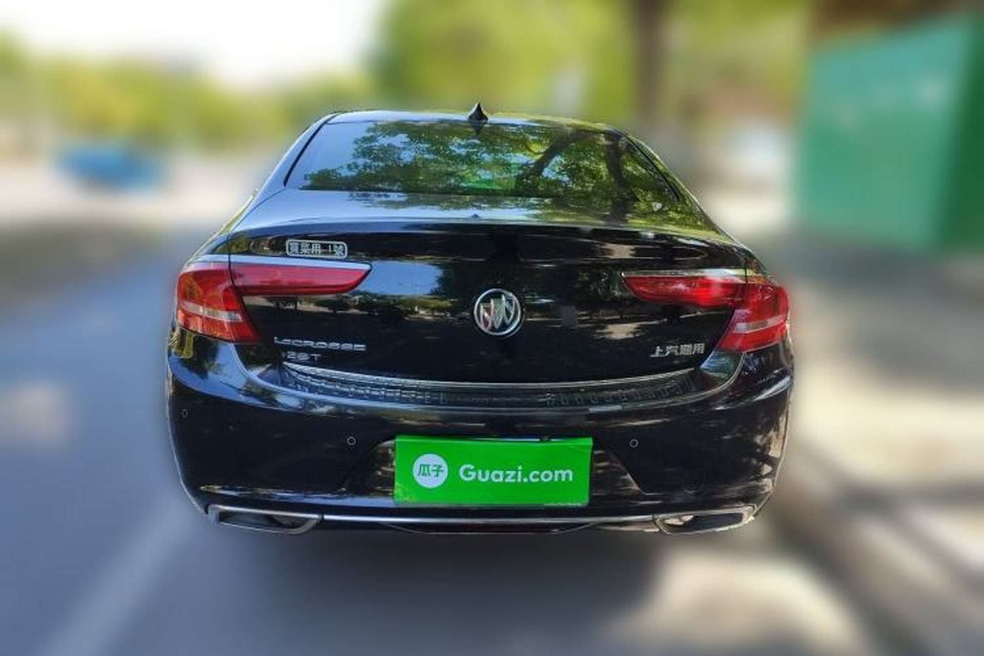 Used Buick LaCrosse 2016 28T Luxury Version Rear
