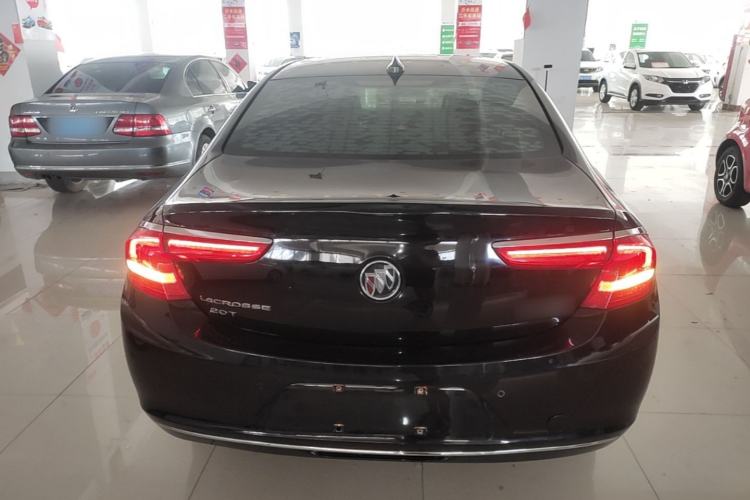 Used Buick LaCrosse 2016 20T Luxury Model Rear