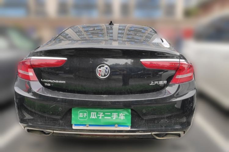 Used Buick LaCrosse 2016 28T Luxury Version Rear