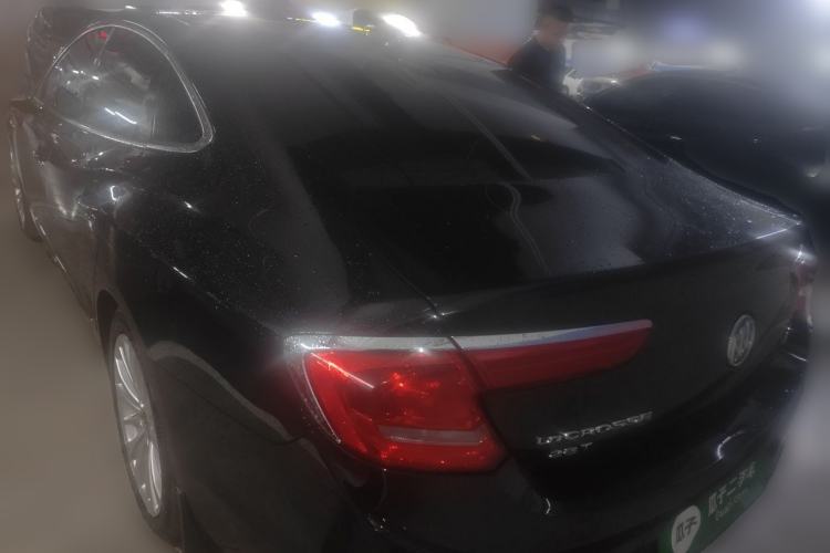 Used Buick LaCrosse 2016 28T Elite Model Rear