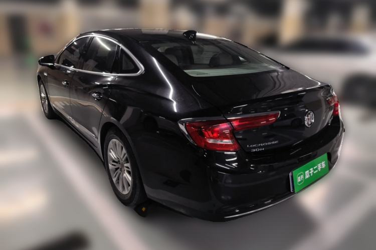Used Buick LaCrosse 2016 30H Luxury Version Rear Left 45 Deg