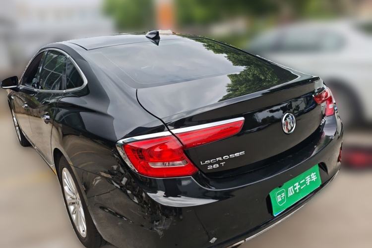 Used Buick LaCrosse 2016 28T Luxury Version Rear Left 45 Deg