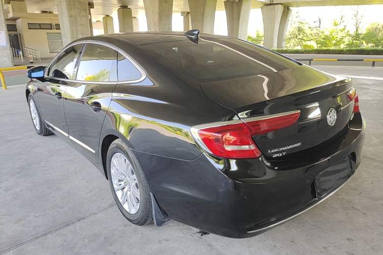 Used Buick LaCrosse 2016 Revised 20T Leading Edition Rear Left 45 Deg