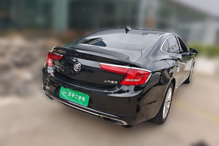 Used Buick LaCrosse 2016 28T Luxury Version Rear Right 45 Deg
