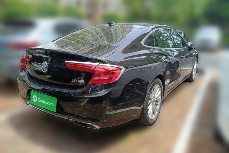 Used Buick LaCrosse 2016 28T Luxury Version Rear Right 45 Deg
